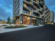 439 Avenue ThérèseLavoieRoux 806 Montréal QC H2V 0B1 2...