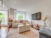 43 7284 Bellshire Gate, Mississauga, ON, L5N 8E4...