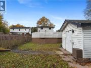 43 MIDDLETON Street, Cambridge, ON N1S2R2 House For Sale...