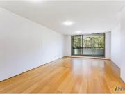 4/3 Sandpiper Crescent, Newington Apartment for rent...