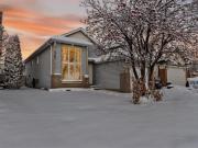 43 Somercrest Circle Sw, Calgary, AB, T2Y 3H1 house for...
