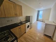 43c Brighton Road, South Croydon, Surrey CR2, 1 bed flat...