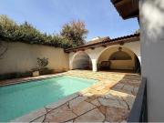 440 Área Útil Casa Alugar, 6 Dormitórios localizado em...