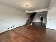 440 Área Útil Sobrado Alugar, 6 Dormitórios localizado...