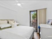 44/111 Makeri Street, Mermaid Waters, Qld 4218