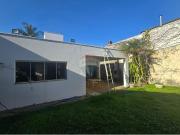 441.00 M² Casa Alugar, 3 Dormitórios localizado em...