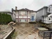 44511368 142 42nd Ave E