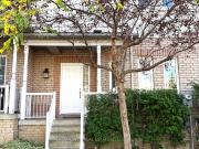 447 Hollandview Trail, Aurora | For Sale @ $857,900 |...