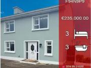 44 St. Peter's Terrace, Chapel Road, Dungloe, Donegal