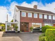 44 Sweetmount Park, Dundrum, Dublin 14, D14TX97 is for sale