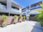 4/4A Lansdowne Road, St Kilda East VIC 3183 Apartment...
