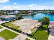 450 N Barfield Drive, Marco Island, US, FL
