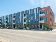 450 SW 7th St Unit 103, Des Moines, IA 50309