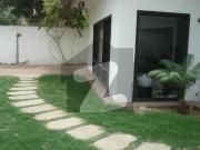 450 yards independent 4 bedrooms house for sale