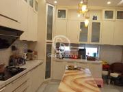 450 Yd² House for Sale