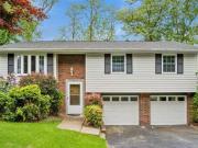 451 Fielding Drive 1 451 Fielding Dr