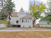 452 Stadacona Street E, Moose Jaw, SK, S6H 0J8 house for...