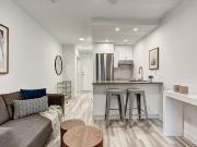 4530 Avenue Coloniale Studio Apartment for Rent at 4530...