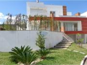 453 Área Útil Casa de Condomínio Alugar, localizado em...