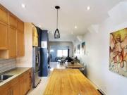 456 Montrose Ave Toronto ON M6G 3H1 2 Bedroom House for...