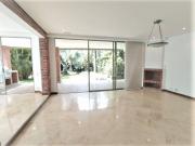 45855 Casa en venta en el sector Altos del Poblado