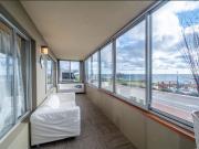 Wake Up to Ocean Views – Fully Furnished Coastal Apartment Wake Up to Ocean Views – Fully Furnished Coastal Apartment