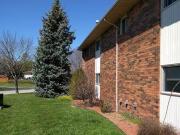 45 Doverdoon Drive 4 ChathamKent ON N7L 4H4 1 Bedroom...