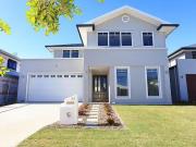 45 Hamilton Drive, Jacobs Well, QLD 4208