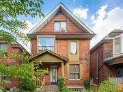 45 Humberside Avenue Main Toronto ON M6P 1J6 1 Bedroom...