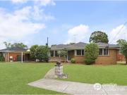 45 Renton Avenue, MOOREBANK House for rent Listed by...