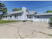 4605 48 Street, Sylvan Lake, AB, T4S 1L4 house for sale Lis.