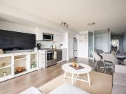 462 Front Street West 2 Bedroom Apartment for Rent at...