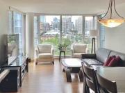 46496767 1033 Marinaside Crescent