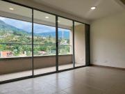46945 Apartamento en Arriendo Loma del Escobero