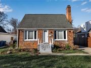 46 Vernon Dr, Buffalo, NY 14225