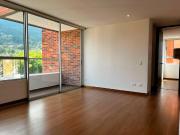 47061 Apartamento en arriendo en el sector Loma del Escobero