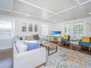 475 Lindberg Street
