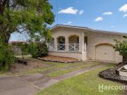 477 Boat Harbour Drive, TORQUAY, QLD 4655