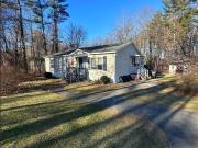 47 Campbell St, Salem, NH 03079
