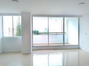 48022 Apartamento en arriendo en el sector Castropol,...