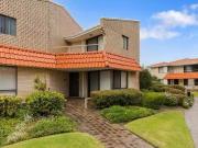 4/81 Esplanade, Rockingham, WA 6168