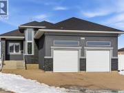 4822 Green View Crescent E, Regina, SK, S4V 3P2 house...