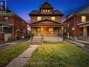 4824 Fourth Avenue, Niagara Falls, ON, L2E 4P1 house for...