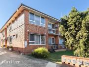 4/82 84 Coorigil Road, Carnegie VIC 3163 Apartment For... 4/82 84 Coorigil Road, Carnegie VIC 3163 Apartment For...