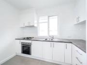 4/8 Queen Street, St Kilda East VIC 3183 Apartment For Rent