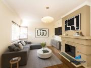 4/8 Raith Court, ST KILDA EAST, VIC