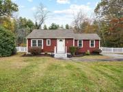 48 River Rd, Norfolk, MA 02056