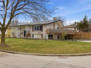 496 Chiddington Avenue, London South R, ON, N6C 2W2...
