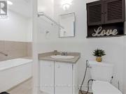 498 SANDHAMN PRIVATE, Ottawa, ON K1T2Z6 Townhouse For...