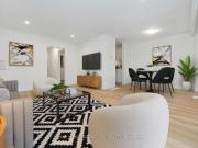 49 88 Tunbridge Crescent, Hamilton, ON, L8W 1L3...